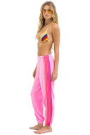 GRID:6788|COLOR:NEON PINK / NEON PINK|COLOR_ID:44500|IMAGE_INDEX:01|PRIMARY:TRUE|GPR_IMAGE_ID:37190