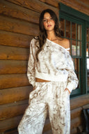 AVERY OFF THE SHOULDER SWEATSHIRT
