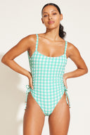 GEMMA ONE PIECE