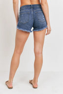 CURVED FRAY HEM SHORT
