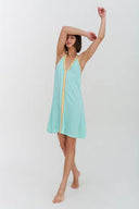 GRID:4917|COLOR:TURQUOISE|COLOR_ID:27999|IMAGE_INDEX:01|PRIMARY:TRUE|GPR_IMAGE_ID:7825