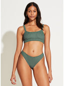 GRID:4760|COLOR:ALOE SUPERRIB|COLOR_ID:26999|IMAGE_INDEX:01|PRIMARY:TRUE|GPR_IMAGE_ID:7542