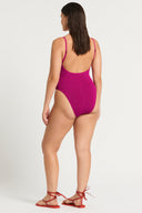 GRID:6845|COLOR:MAGENTA RECYCLED|COLOR_ID:42227|IMAGE_INDEX:06|PRIMARY:FALSE|GPR_IMAGE_ID:20256