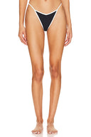 GRID:5714|COLOR:BLACK/CREAM|COLOR_ID:32816|IMAGE_INDEX:01|PRIMARY:TRUE|GPR_IMAGE_ID:35162