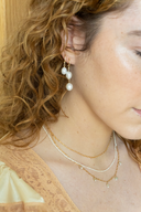 GRID:7884|COLOR:GOLD / PEARL|COLOR_ID:44558|IMAGE_INDEX:02|PRIMARY:FALSE|GPR_IMAGE_ID:34411