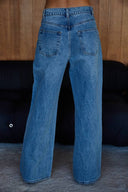 GRID:7108|COLOR:DENIM|COLOR_ID:40550|IMAGE_INDEX:03|PRIMARY:FALSE|GPR_IMAGE_ID:18570
