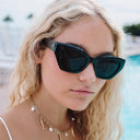 GRID:7201|COLOR:BLACK / SMOKE|COLOR_ID:40970|IMAGE_INDEX:03|PRIMARY:FALSE|GPR_IMAGE_ID:30236
