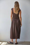 GRID:7900|COLOR:CHOCOLATE|COLOR_ID:44626|IMAGE_INDEX:02|PRIMARY:FALSE|GPR_IMAGE_ID:35489