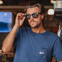 GRID:6437|COLOR:BLACK / SMOKE POLARIZED|COLOR_ID:36914|IMAGE_INDEX:03|PRIMARY:FALSE|GPR_IMAGE_ID:29977