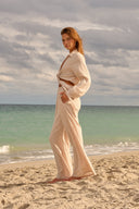 GRID:7672|COLOR:BEIGE|COLOR_ID:43618|IMAGE_INDEX:02|PRIMARY:FALSE|GPR_IMAGE_ID:24756