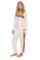 GRID:6779|COLOR:VINTAGE WHITE|COLOR_ID:40013|IMAGE_INDEX:06|PRIMARY:FALSE|GPR_IMAGE_ID:34016