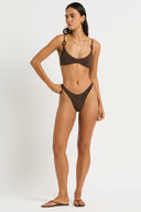 GRID:7689|COLOR:WALNUT LUREX MICRO|COLOR_ID:43713|IMAGE_INDEX:05|PRIMARY:FALSE|GPR_IMAGE_ID:26588
