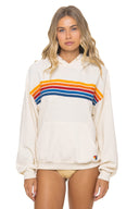GRID:7749|COLOR:VINTAGE WHITE|COLOR_ID:44395|IMAGE_INDEX:01|PRIMARY:TRUE|GPR_IMAGE_ID:31995