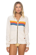 GRID:6779|COLOR:VINTAGE WHITE|COLOR_ID:40013|IMAGE_INDEX:04|PRIMARY:FALSE|GPR_IMAGE_ID:34014