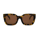 GRID:2068|COLOR:TORT / BROWN|COLOR_ID:15075|IMAGE_INDEX:01|PRIMARY:TRUE|GPR_IMAGE_ID:36540