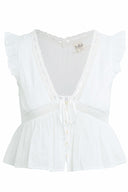GRID:7777|COLOR:WHITE LILLY|COLOR_ID:44216|IMAGE_INDEX:01|PRIMARY:TRUE|GPR_IMAGE_ID:31578