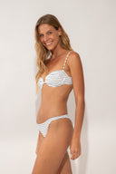 GRID:7564|COLOR:LINEA / WHITE|COLOR_ID:42922|IMAGE_INDEX:06|PRIMARY:FALSE|GPR_IMAGE_ID:22067