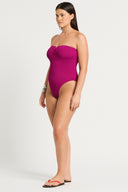 GRID:6563|COLOR:MAGENTA RECYCLED|COLOR_ID:44042|IMAGE_INDEX:05|PRIMARY:FALSE|GPR_IMAGE_ID:30849