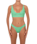 GRID:5567|COLOR:SPIRULINA|COLOR_ID:32673|IMAGE_INDEX:01|PRIMARY:TRUE|GPR_IMAGE_ID:12570