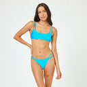 GRID:5636|COLOR:CYAN|COLOR_ID:32812|IMAGE_INDEX:01|PRIMARY:TRUE|GPR_IMAGE_ID:12696