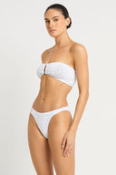 GRID:3909|COLOR:OPTIC WHITE LEOPARD|COLOR_ID:44241|IMAGE_INDEX:02|PRIMARY:FALSE|GPR_IMAGE_ID:31645
