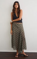 GRID:7948|COLOR:CFN VNTAGE CHK OLIVE|COLOR_ID:44869|IMAGE_INDEX:04|PRIMARY:FALSE|GPR_IMAGE_ID:36104