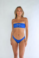 GRID:7173|COLOR:NAVY BLUE DOT|COLOR_ID:40880|IMAGE_INDEX:01|PRIMARY:TRUE|GPR_IMAGE_ID:23079