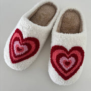 COZY HEART SLIPPERS - Las Olas