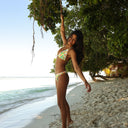 CROCHET CHEEKY BIKINI BOTTOM - Las Olas