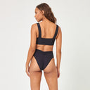 GRID:5200|COLOR:BLACK|COLOR_ID:29703|IMAGE_INDEX:01|PRIMARY:TRUE|GPR_IMAGE_ID:9678