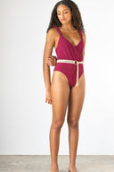 DAPHNE ONE PIECE
