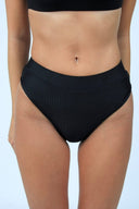 GABRIELLE BOTTOMS - Las Olas
