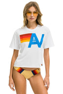 LOGO BOYFRIEND TEE - Las Olas