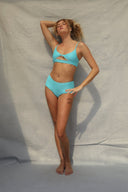 TWIST BIKINI TOP - Las Olas